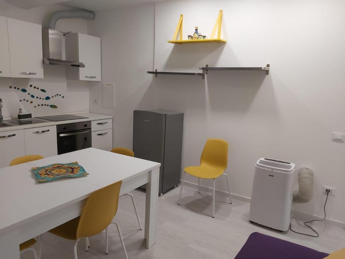 Holiday House Fieravecchia 萨莱诺 外观 照片