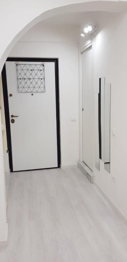 Holiday House Fieravecchia 萨莱诺 外观 照片